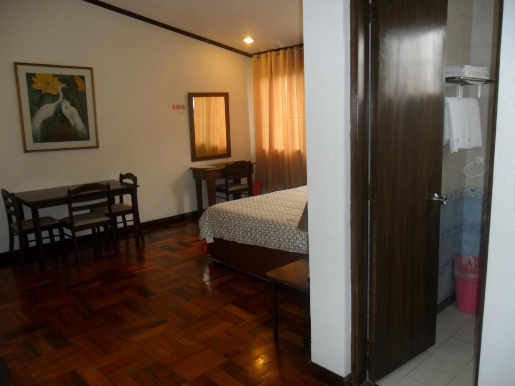 Tagaytay Econo Hotel Tagaytay City Zimmer foto