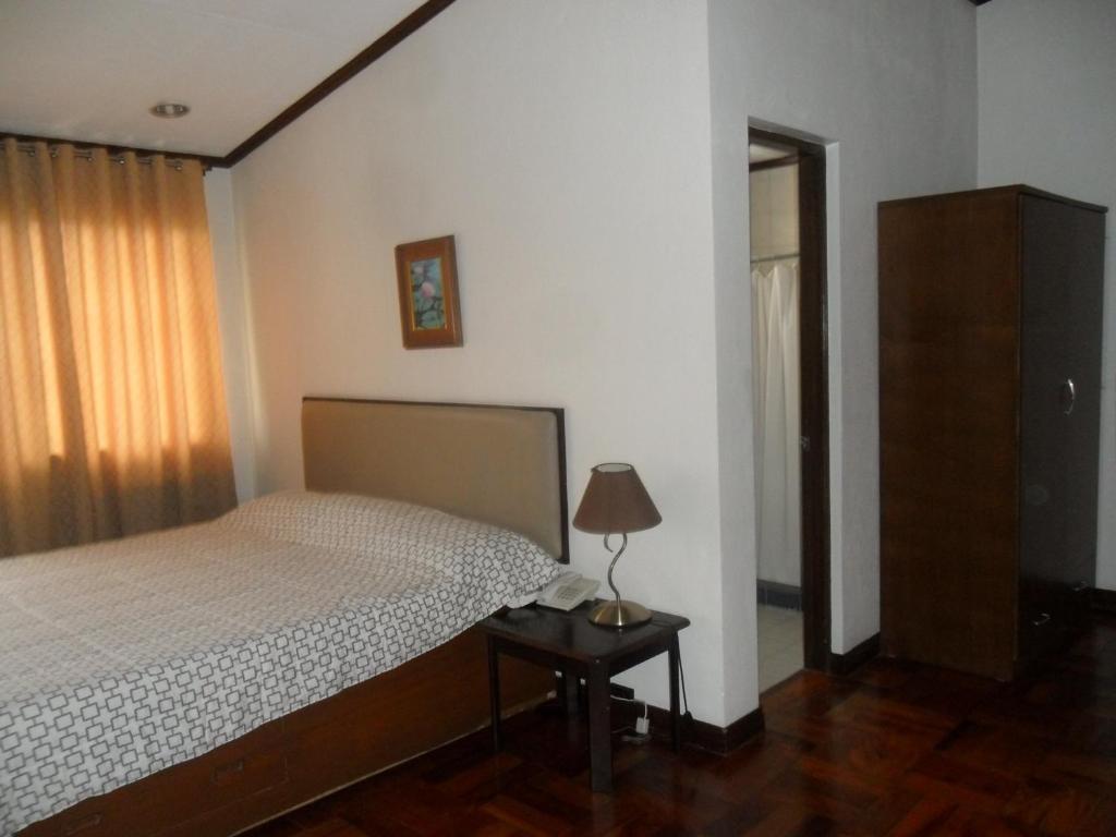 Tagaytay Econo Hotel Tagaytay City Zimmer foto