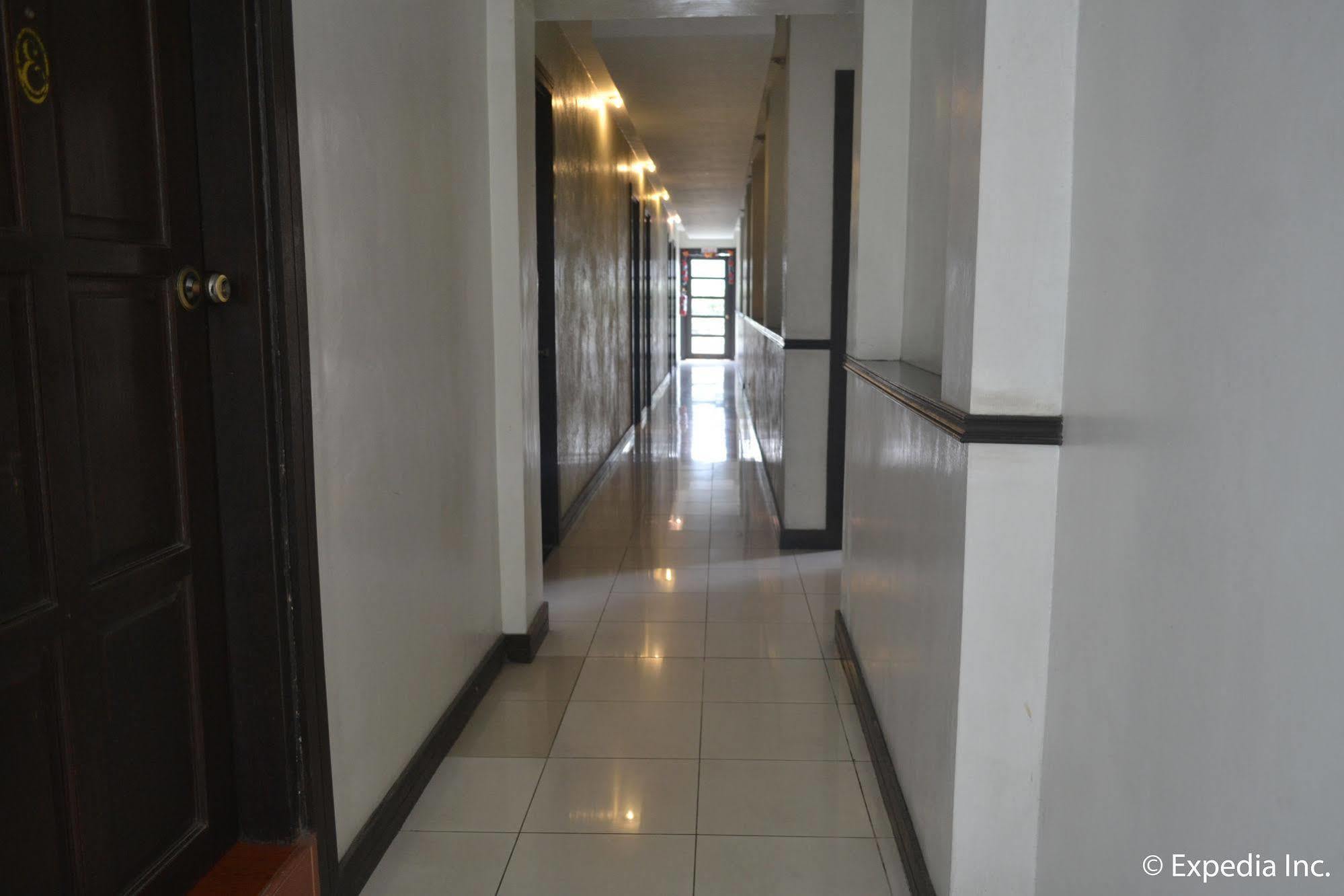 Tagaytay Econo Hotel Tagaytay City Exterior foto